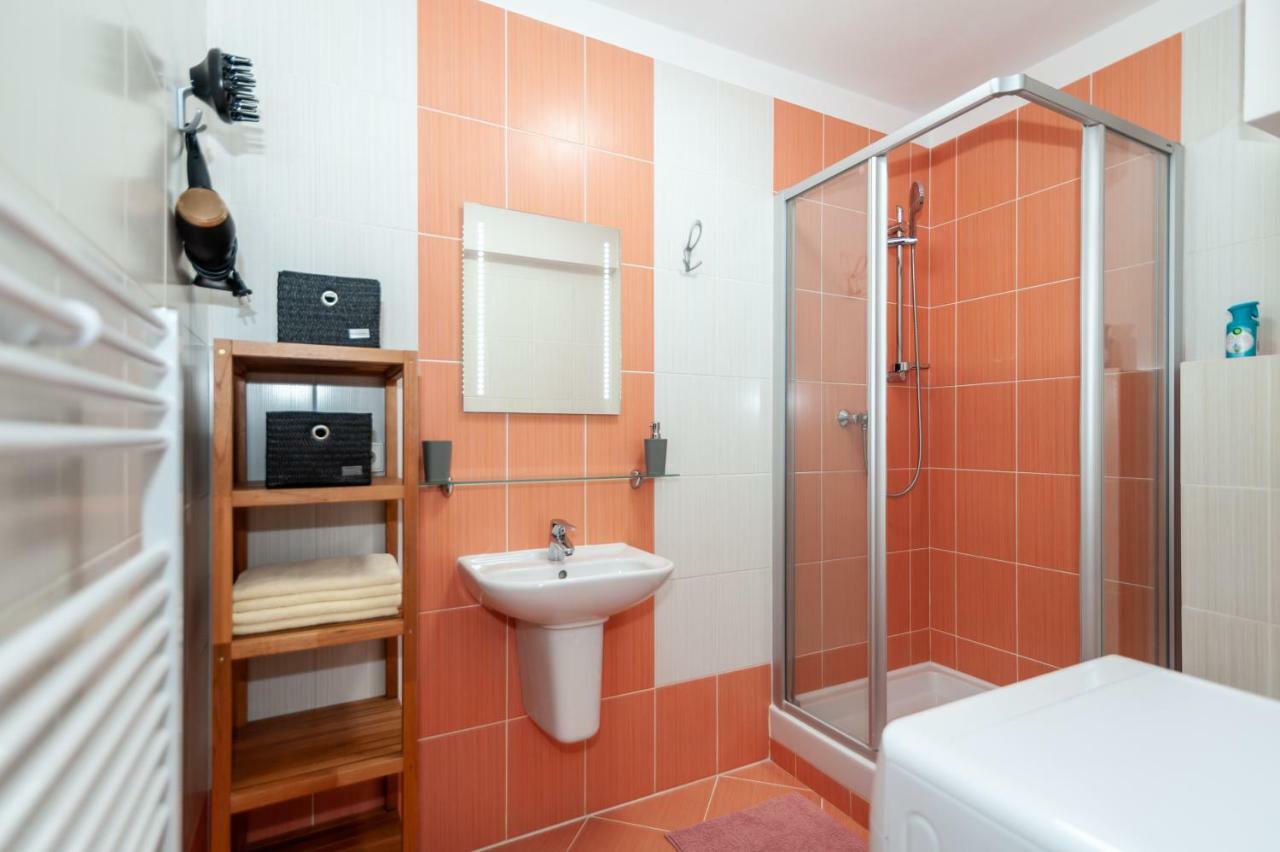 Ferienwohnung Vila Helena - Apartman Helena 15 Ruzomberok Exterior foto